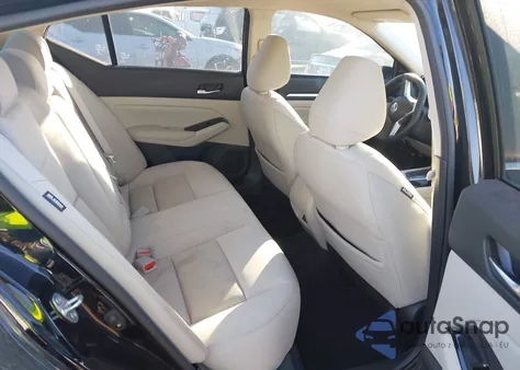 2021 Nissan Altima Sv Fwd z USA, uszkodzony, nr VIN 1N4BL4DV2MN409032